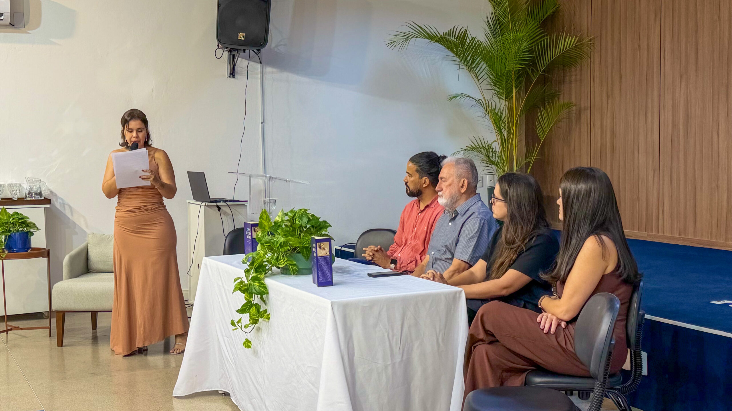 Editora FARESI realiza lançamento da obra “O Papel Social do Médico”